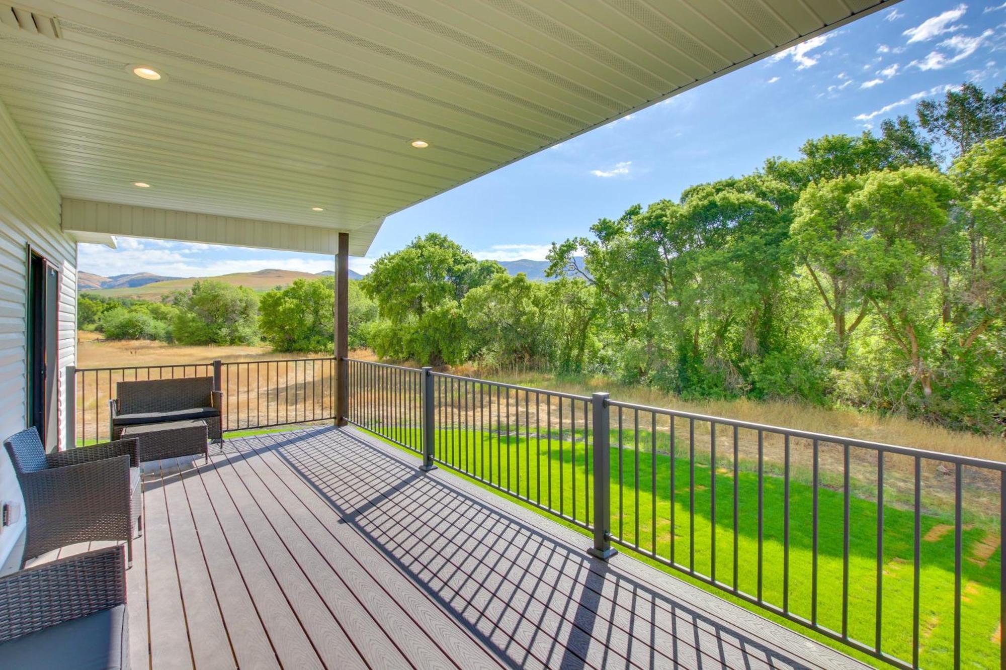 Spacious Idaho Home On Scenic Cub River! Preston Exterior photo